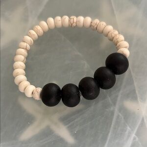 Black and White Beaded Bracelet